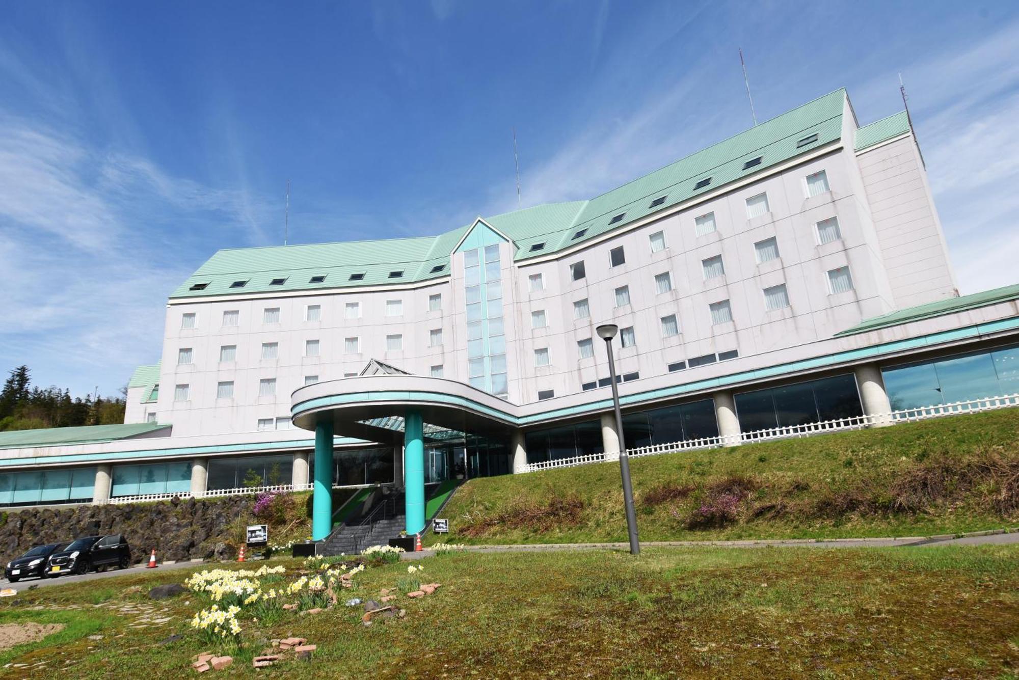 Biei Shirogane Onsen Hotel Park Hills ภายนอก รูปภาพ